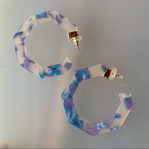 NWT Baublebar LARGE Resin Angled Hoops
